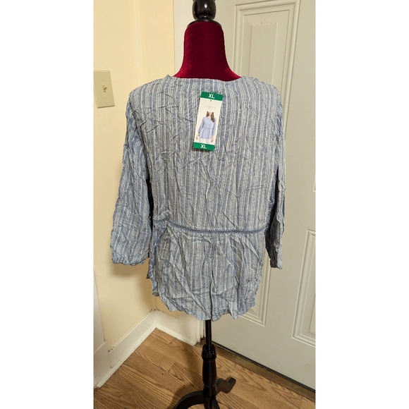 Fever | Blue Blouse | Size XL | NWT - Picture 3 of 4